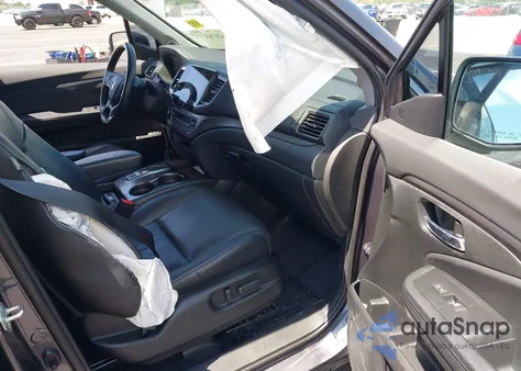 2021 Honda Pilot 2Wd Special Edition из США, поврежденный, VIN 5FNYF5H22MB003641